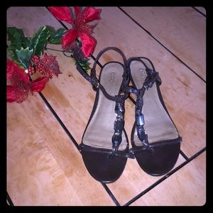 Brown woman’s Cato sandals